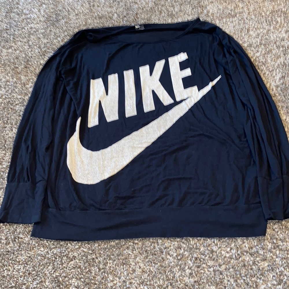 Nike long sleeved tunic type shirt
